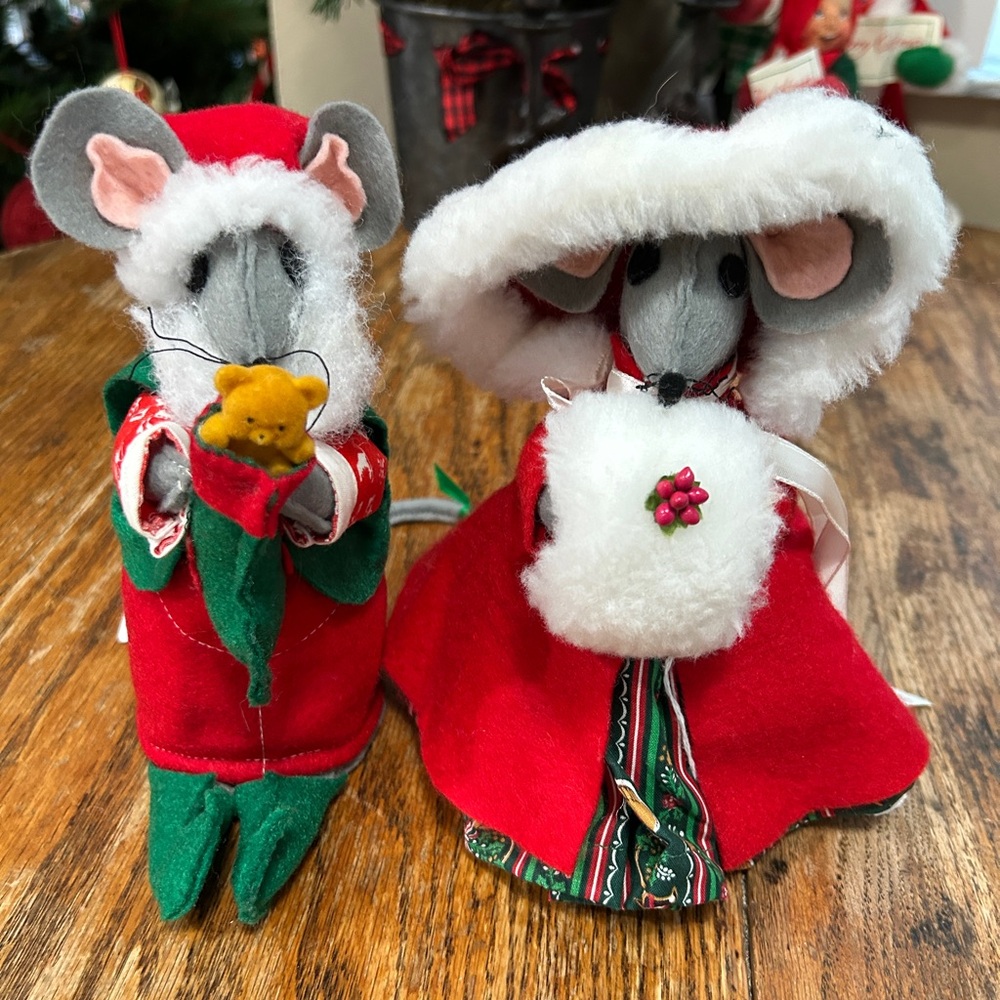 Vintage Felted Red and Green Mouse Figurines